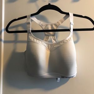 Victoria Sport White Sports Bra